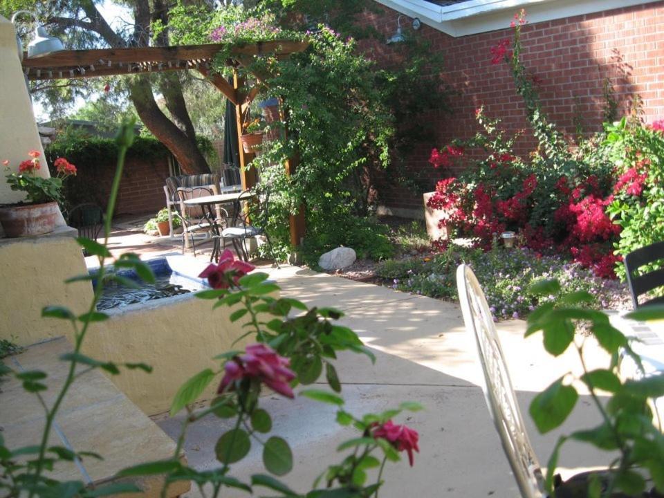 Mon Ami Bed And Breakfast Tucson Kültér fotó